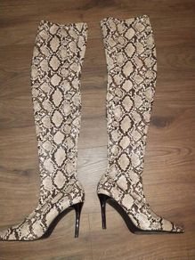 knee high snake print boots size 5