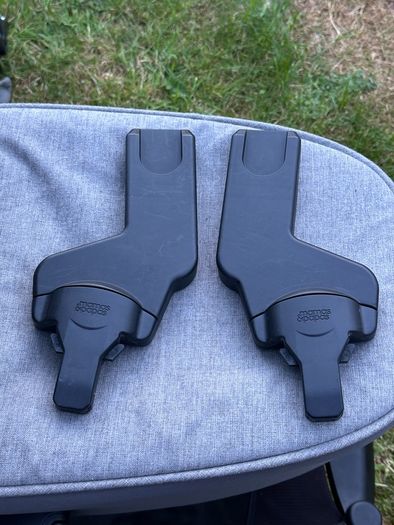 Mamas and Papas pram + Cybex seat and isofix bundle