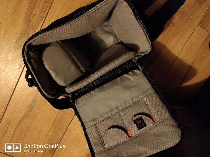 Lowepro Apex 140 AW Camera Bag