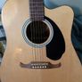 Acoustic Guitar Image 8