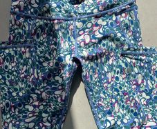 Sweaty Beaty gym leggings size S brand new