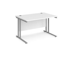 Maestro25 White Office desk 1200x800 Silver Frame Execellent Condition