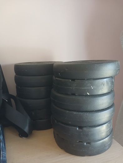 Ez curl bar and 90kg of weights