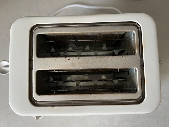 White Toaster and Kettle Set
