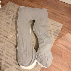 Pregnancy Pillow - Queen Rose