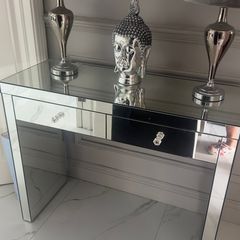 Mirrored side table / hall table