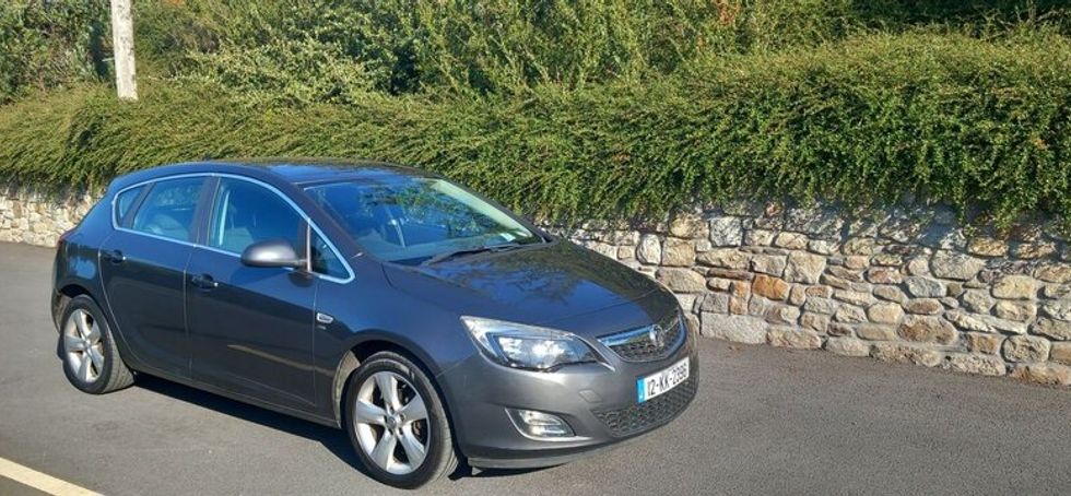 Vauxhall Astra 2012
