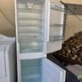 Integrated fridge freezer Image 4