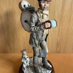 David Fisher "Music Man" resin figurine from the 1970s.