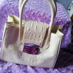 NEW - Cream Newbridge Handbag