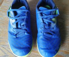 Kids Football boots size c12