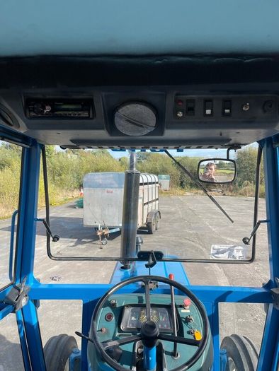 Ford 4610 with 40K box