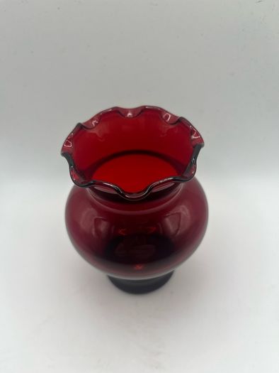 1940s Vintage Anchor Hocking Royal Ruby Red Glass Vase