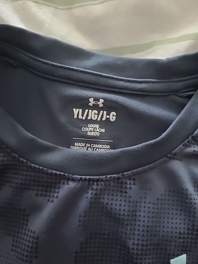 Navy Under Armour shortset
