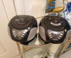 2 cd and radio player