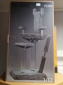 Thanos Throne (marvel legends size)