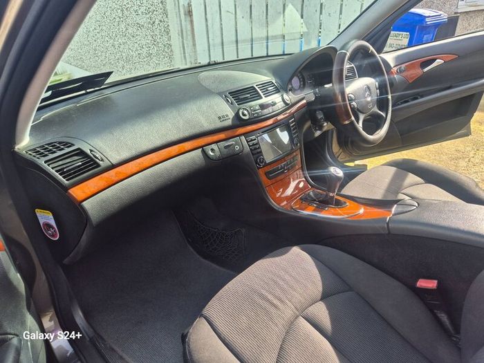 Mercedes-Benz E-Class 2008
