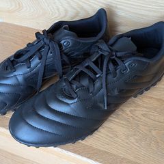 Astro boots Addidas size UK 11