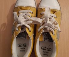 Boys casual shoes