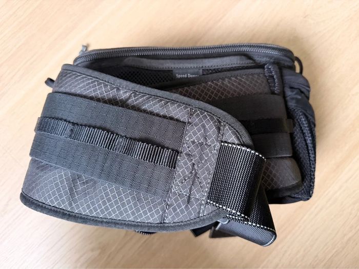 Think Tank Photo Speed Demon Camera Bag - Waist Pack or Shoulder Bag in Mint Condition