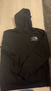 north face hoodie and joggers