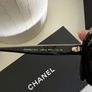 Chanel sunglasses Image 7
