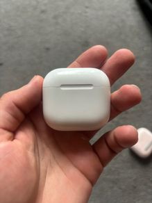AirPods 4 with Active Noise Cancellation , Charging case only