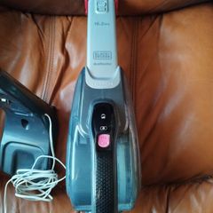 Handheld vacuum/dustbuster