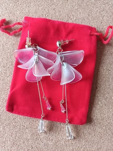 Long tulip earrings