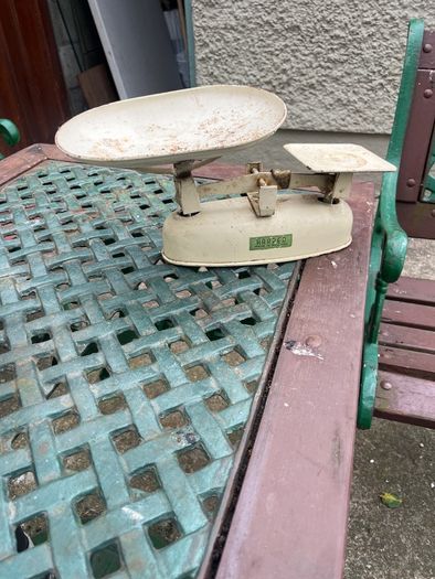 Vintage Harper kit scales