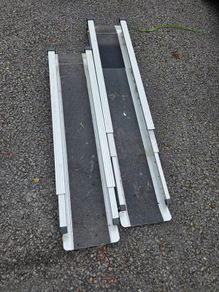 2 piece Telescopic wheelchair ramp