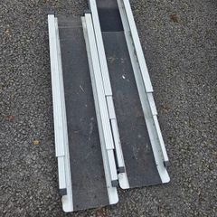 2 piece Telescopic wheelchair ramp