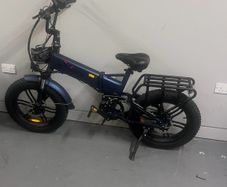 ENGWE engine pro 2.0 with handlebar upgrades installed
