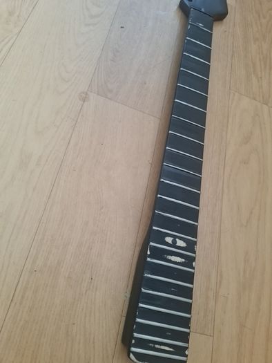 Strat neck