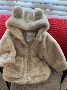 Girls jacket 6/9 mths