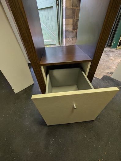 Cabinet / bookshelf