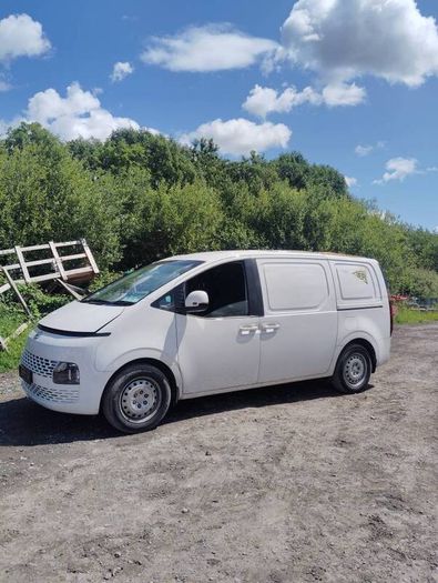 Breaking Hyundai Staria van 2.2crdi 2024