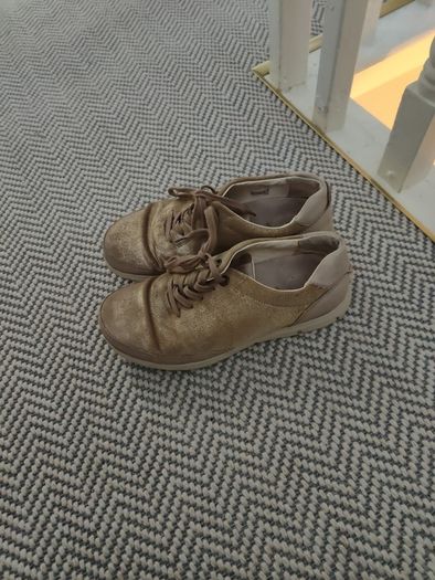 Birkenstock runners / shoes