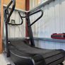 Curved treadmill Image 2
