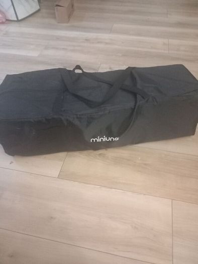 travel cot