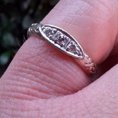 Antique 8ct Gold Diamond Ring