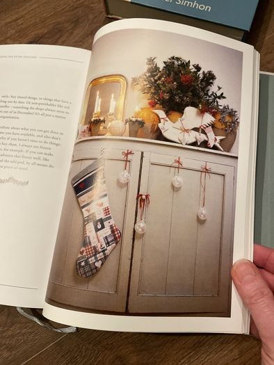 Mary's  Household Tips and Tricks by Mary Berry