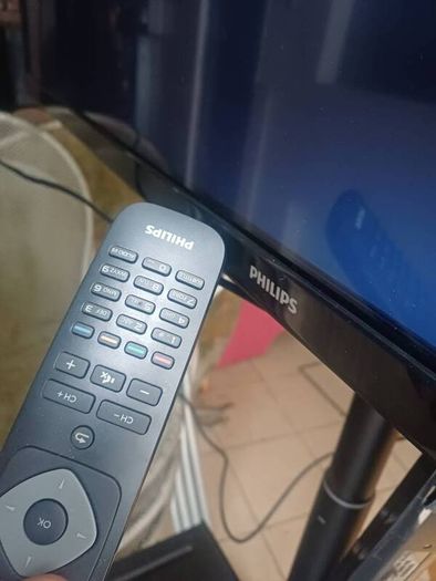 Large Philips TV on Mobile Stand  Ideal for Office Presentation