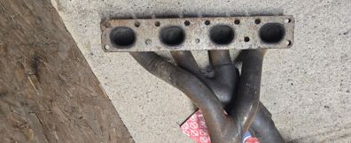 PRICE REDUCTION - BMW E46 318  2005  Exhaust Header & gasket