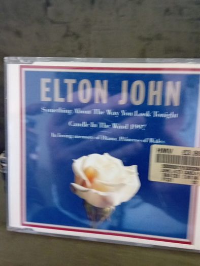CDs Too