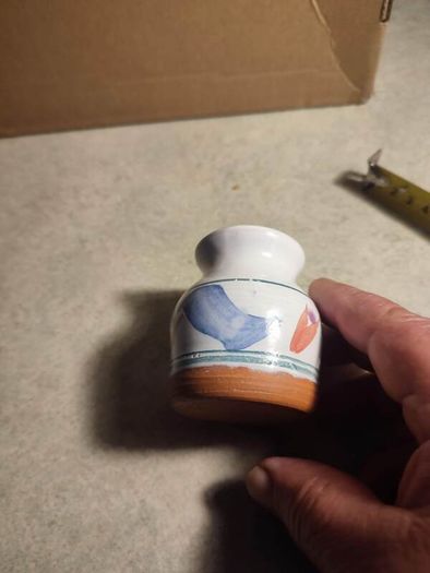 Small Pottery Bud Vase No Stamp.