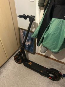 electric scooter