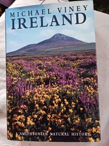 IRELAND/ A Smithsonian Natural History /Michael Viney/ 2003