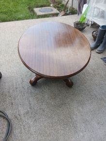 Antique oval table
