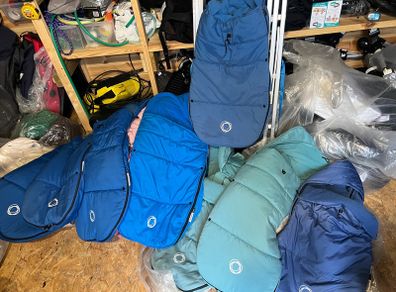 Bugaboo foot muffs in swords